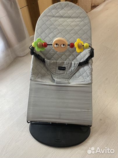 Шезлонг детский