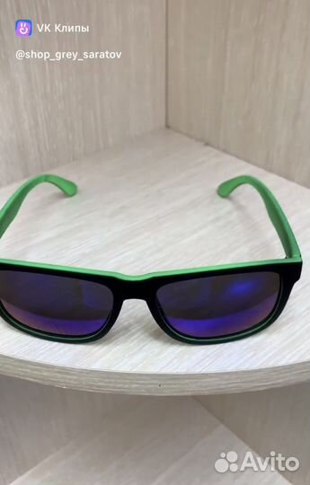 Солнцезащитные очки polaroid