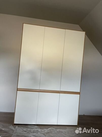 Спальный гарнитур новый