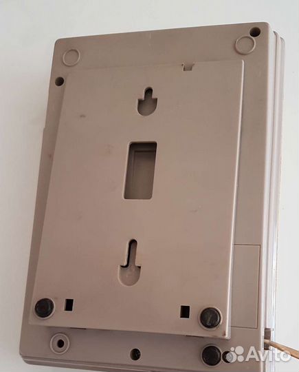 Телефон домашний проводной