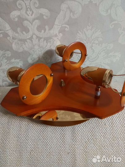 Светильник потолочный