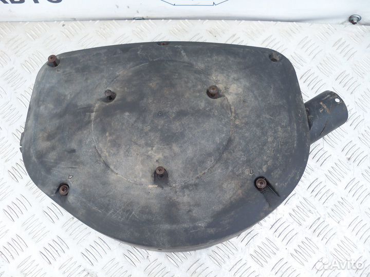 Корпус воздушного фильтра Golf 3 / Vento 1.6 AEE