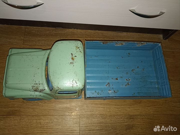 Игрушка СССР грузовик Уралец