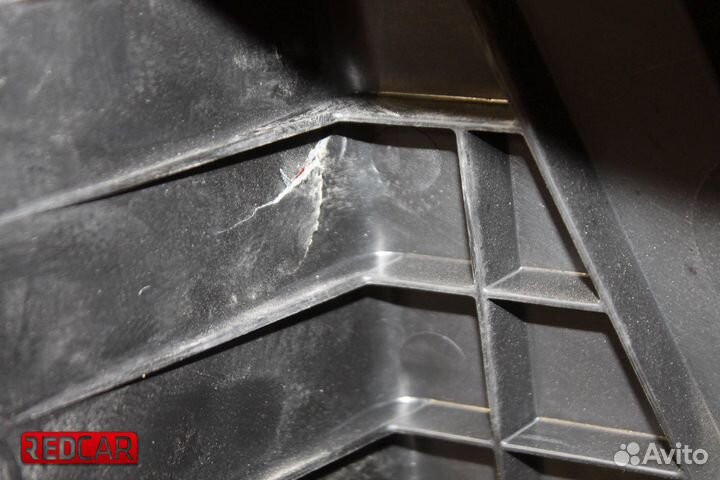 Корпус воздушного фильтра верхняя часть Toyota Cam