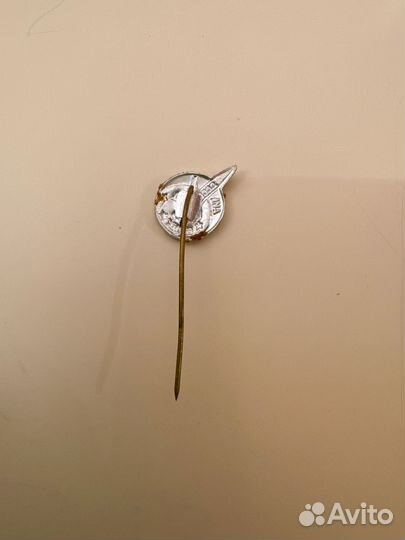 Значок СССР ВДНХ космос ракета