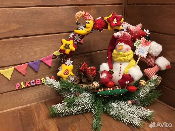 Интерьерный новогодний венок