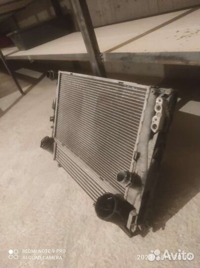 Кассета радиаторов бмв Е90 дизель