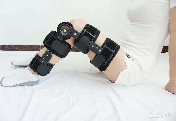 Ортез для коленного сустава с шарнирами