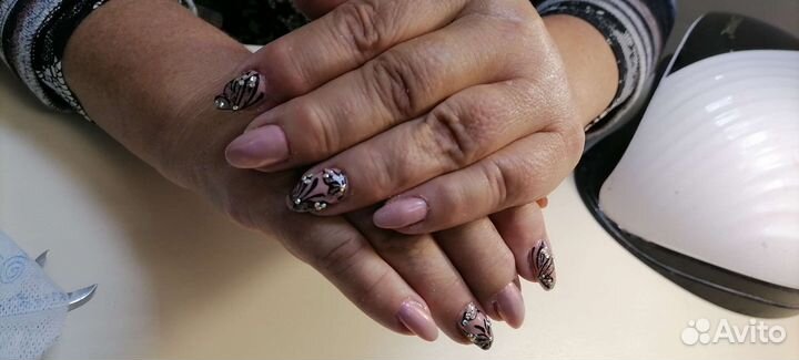 Маникюр педикюр гель лак