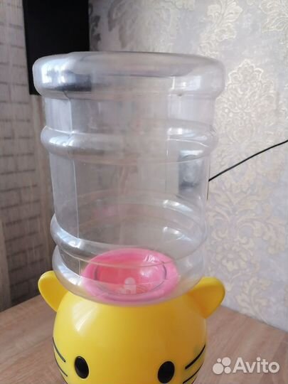 Диспенсер для воды