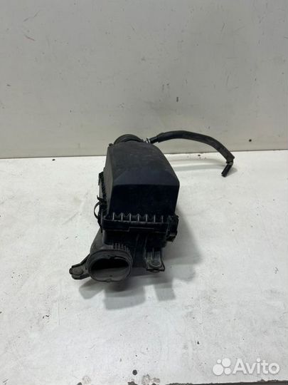 Корпус воздушного фильтра передний Hyundai Solaris