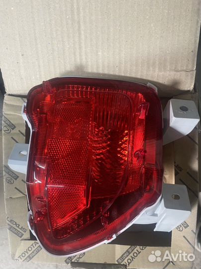 Фонарь противотуманный тойота рав 4 левый