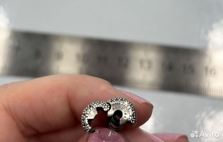 Браслет Pandora с шармами