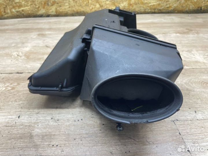 Корпус воздушного фильтра Renault Megane 2 K4J740