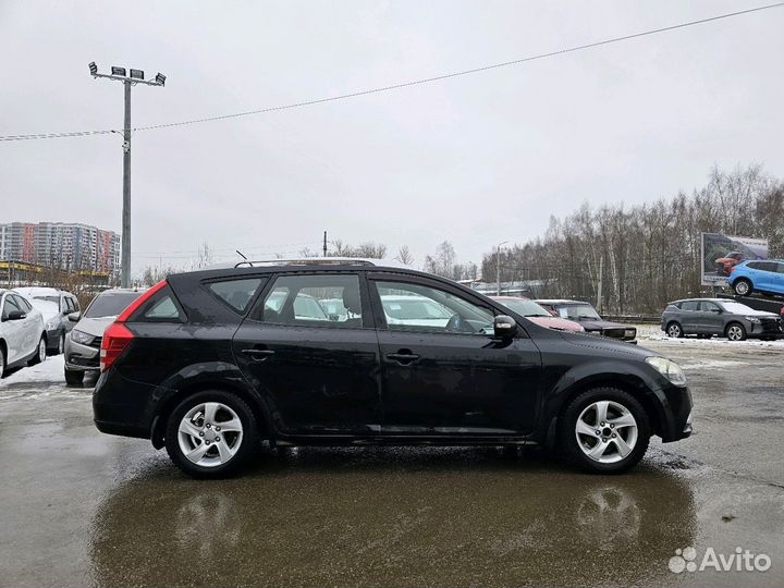 Kia Ceed 1.6 МТ, 2011, 300 000 км