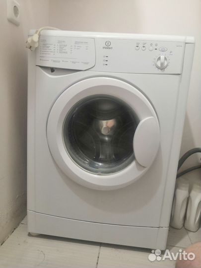 Стиральная машина indesit узкая