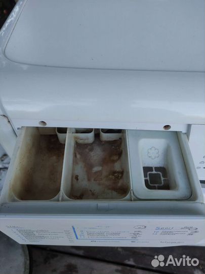 Стиральная машина indesit