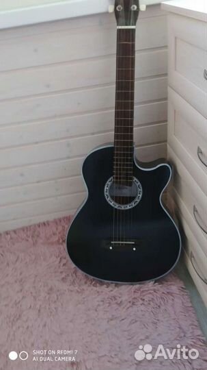Классическая гитара новая