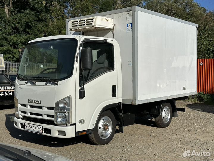 Isuzu Elf (N-series), 2010