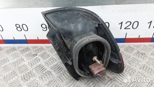 Фонарь задний правый peugeot 406 (3ST13MY01)