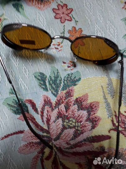 Солнцезащитные очки