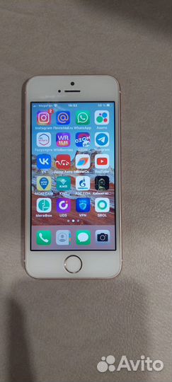 iPhone SE, 32 гб
