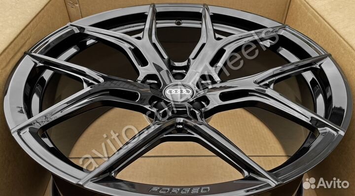 Кованые диски Audi Q7 R21 наличие