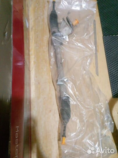 Продаю рулевую рейку для Рено Флюенс МКПП 1,6л