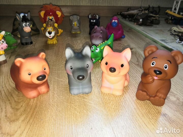Резиновые игрушки животные