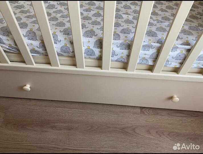 Кроватка детская