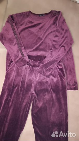 Спортивный костюм женский