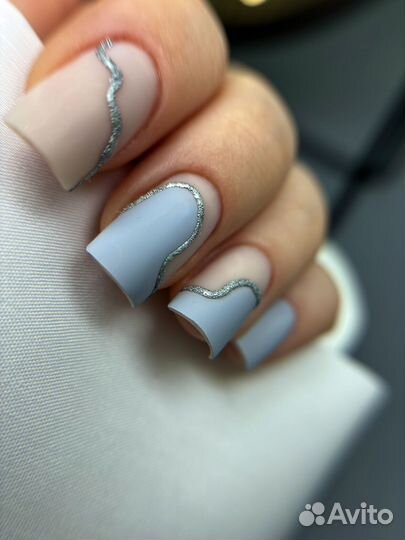 Маникюр с покрытием гель-лак