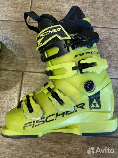 Горнолыжные ботинки Fischer 215 (размер 31-33)