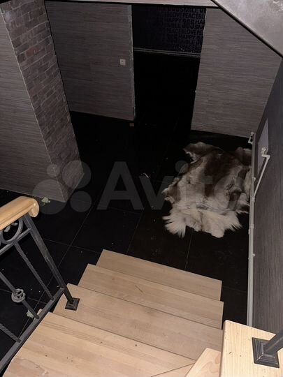 Дом 299 м² на участке 9 сот.