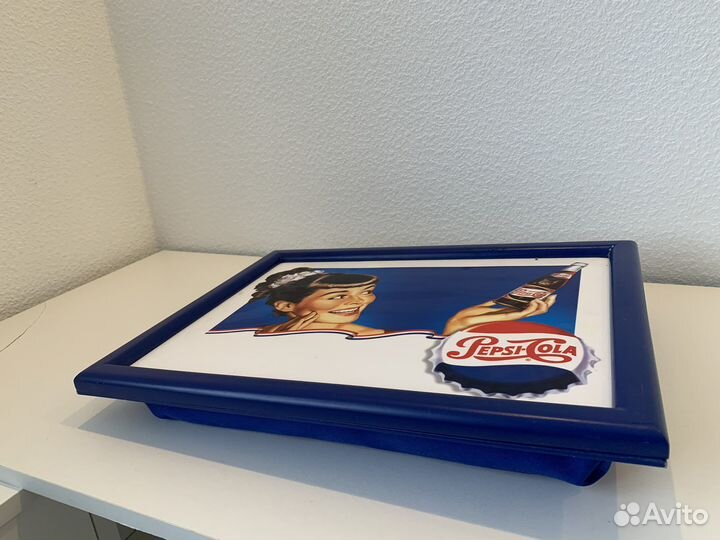 Подушка для завтраков в постель