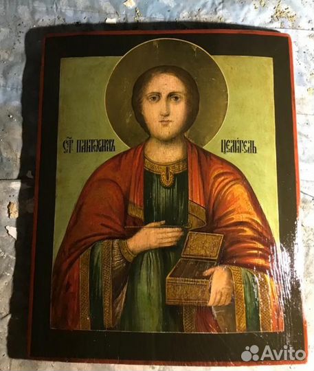 Старинная икона св Пантелеймон Целитель 19 век