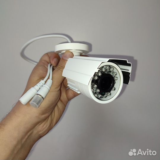 Камера видеонаблюдения уличная AHD 4Мп Аверс W402I