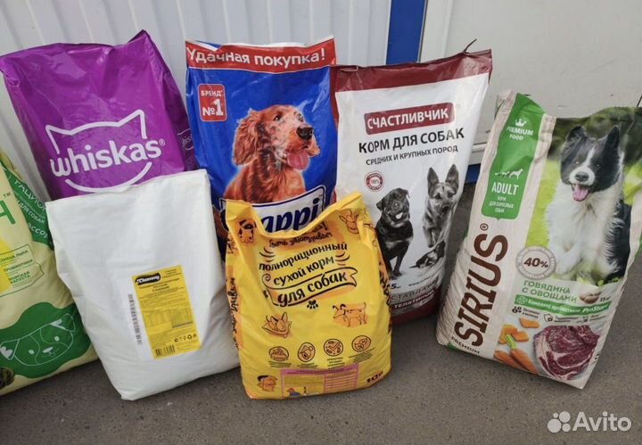 Корм для собак и кошек