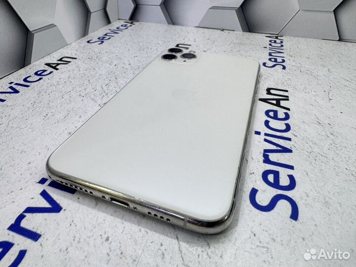 iPhone 11 Pro Max, 64 ГБ