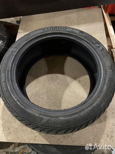 Kumho WinterCraft WP71 235/45 R18