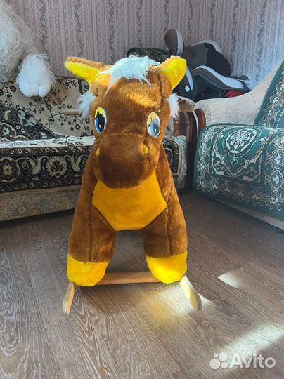 Детская лошадка качалка