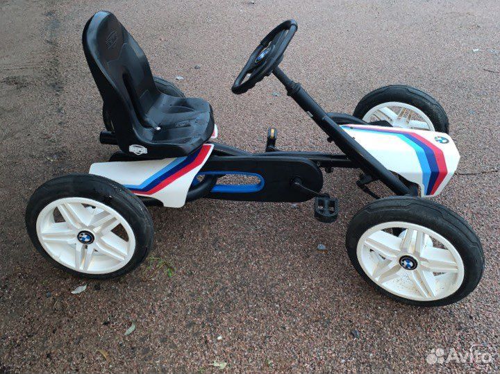 Детский автомобиль