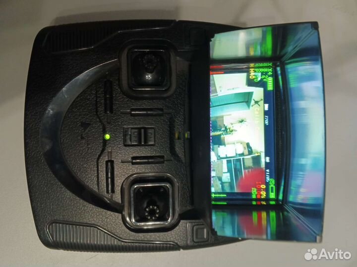 Квадрокоптер на радиоуправлении, хит