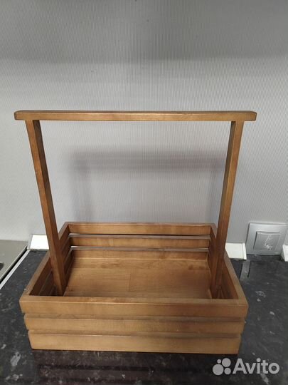 Ящик под вино, цветы, фрукты