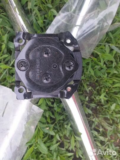 Подставка для телевизора