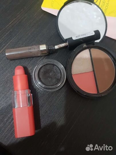 Набор косметики пакетом