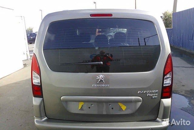 Разбор на запчасти Peugeot Partner