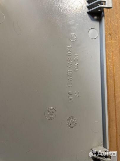 Заглушка очечника Skoda Octavia A5