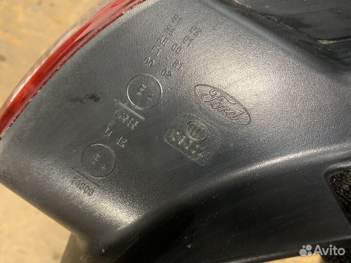 Фонарь Ford Focus 3 задний левый диодный