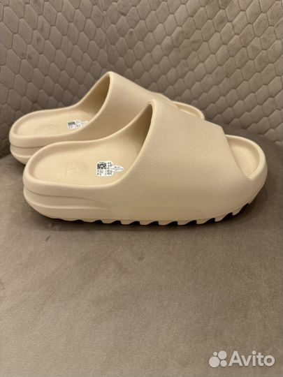 Шлепанцы adidas yeezy slide